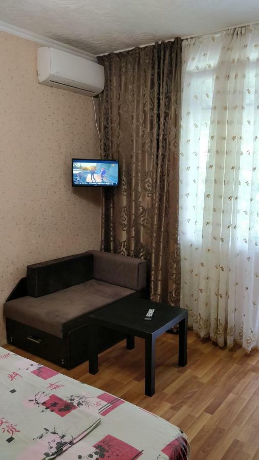Tikhaya Gavan Guest House Gagra Luaran gambar